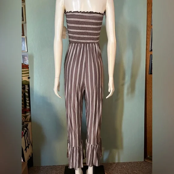 NWTS Altar’d State Magnolia Sleeveless one piece jumpsuit - Picture 2 of 10